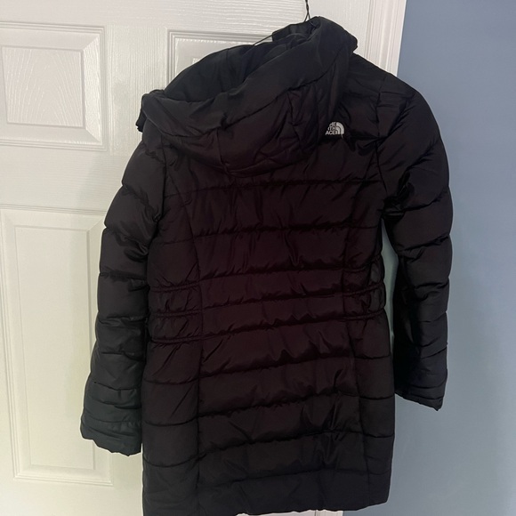 Women’s north face puffer, long jacket - Picture 3 of 3
